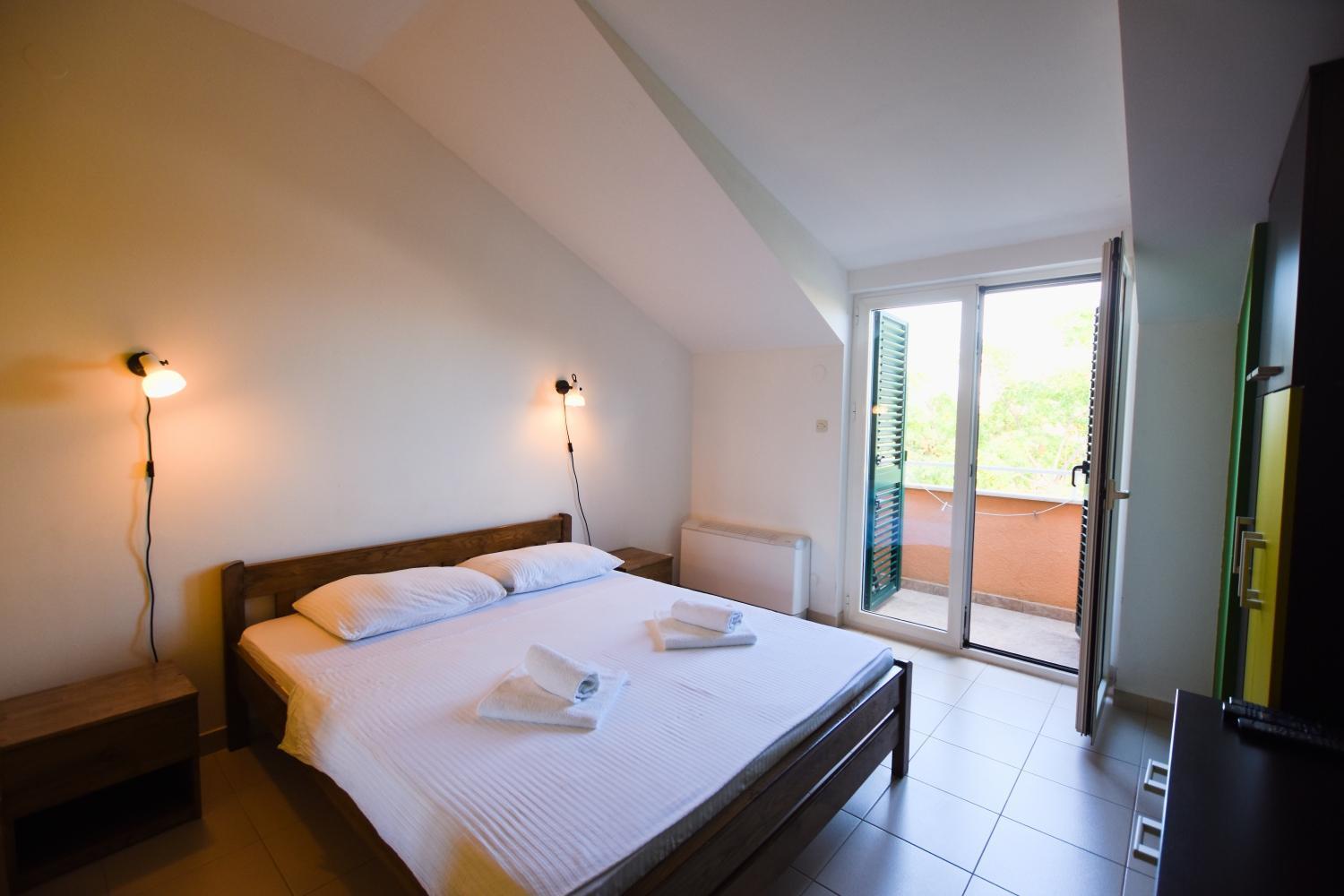 Pansion Hrga Hotel Vodice Exterior photo