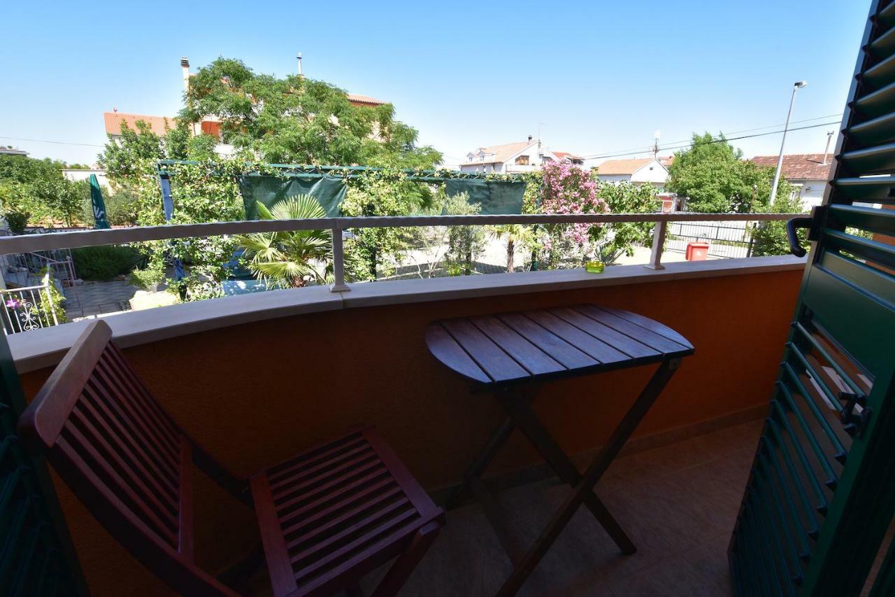Pansion Hrga Hotel Vodice Exterior photo